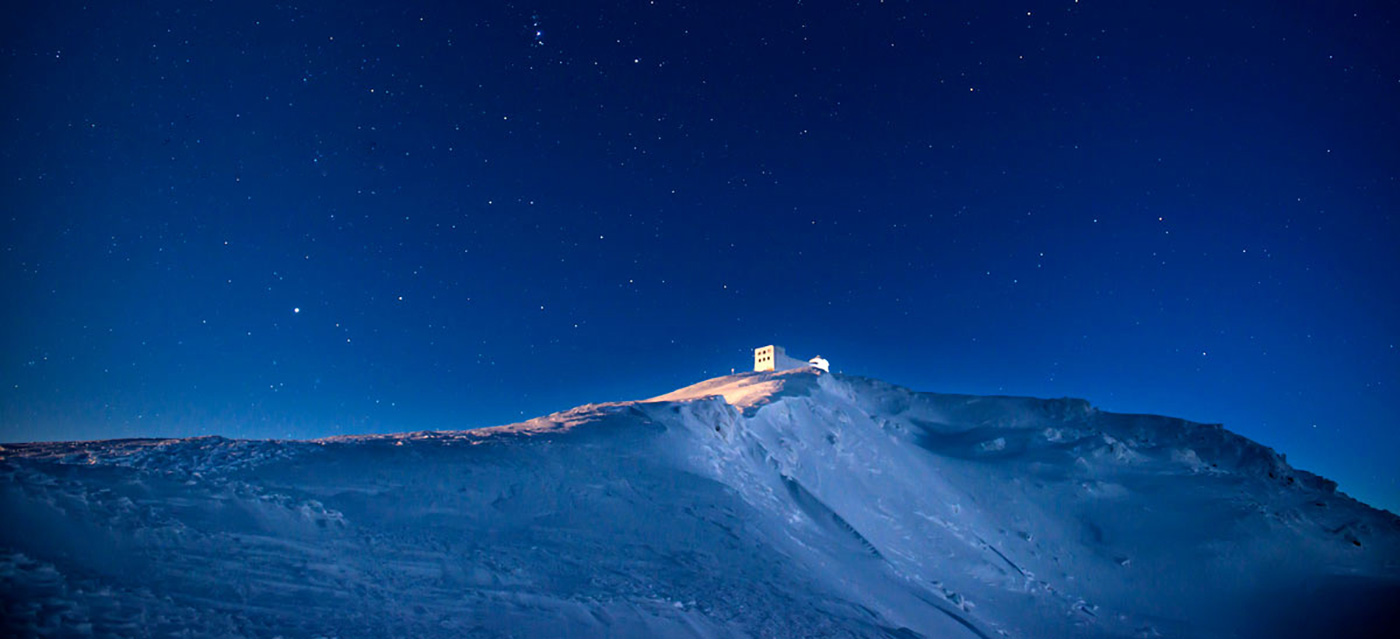 Gústanos ofrecer solucións en cor